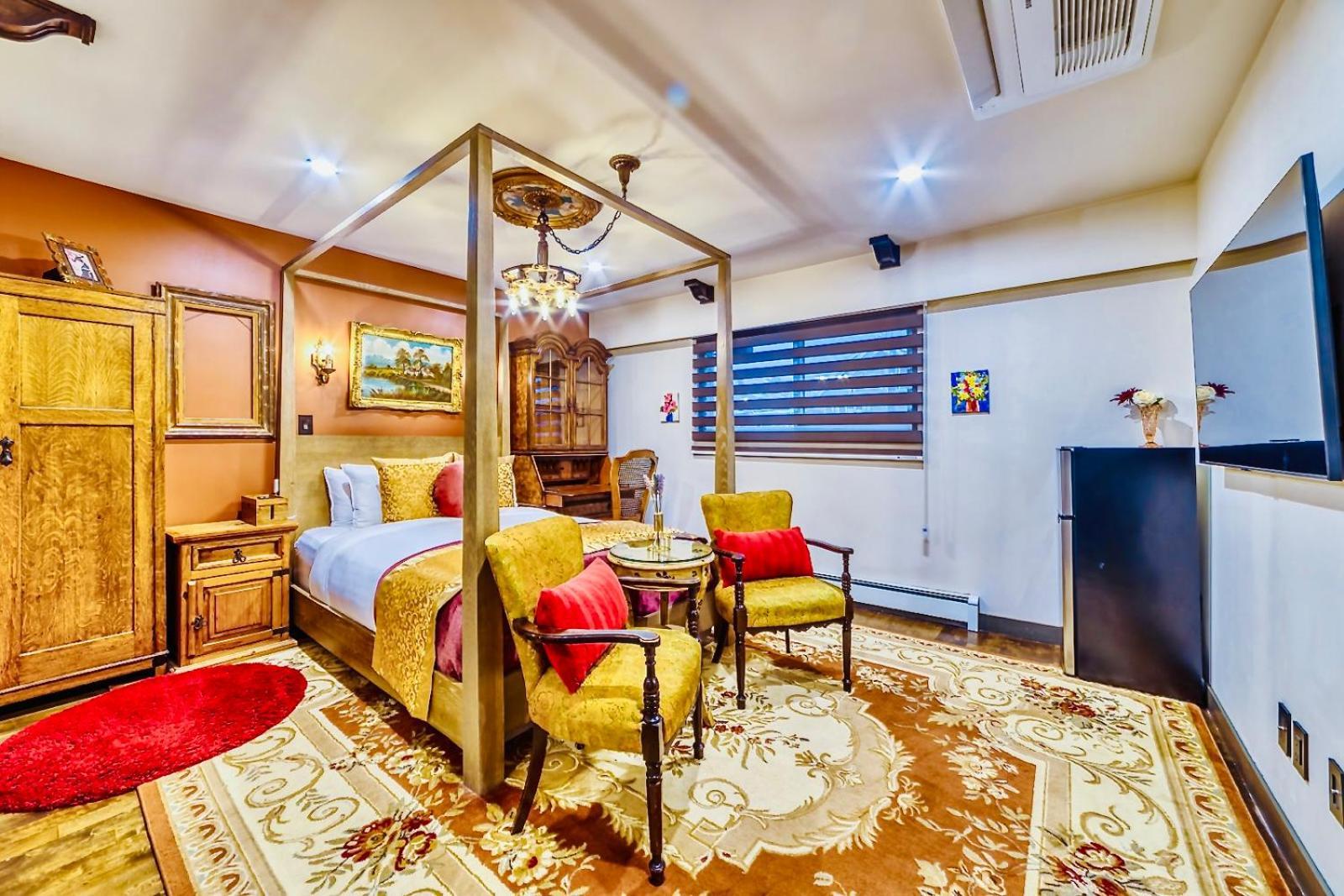 Neocolonial Nouveau Kensington Vacation Home Vancouver Bagian luar foto